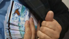 "Алматы су" мекемесі басшысының орынбасары парамен ұсталды