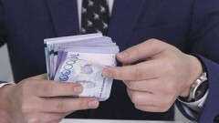 1000 доллар пара алды: Абай облысы полициясы Көші-қон қызметі басқармасының басшысы ұсталды