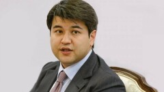 "Ұрып-соғып, интимдік видеоға түсуге мәжбүрлеген". Прокурор Бишімбаевтың әйеліне қалай зорлық көрсеткенін айтты