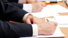 Жезқазғанда коммуналдық мекеме басшысы 288 млн теңгенің құбырын ұрлаған