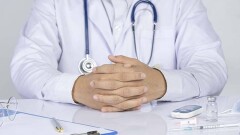МӘСҚ медициналық ұйымдар арасында 2,8 триллион теңгені бөліп береді: өтініштерді қабылдау басталды