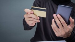 Зейнетақы қорындағы жинақты алып беремін деп тұрғынды алдаған алаяқ ұсталды