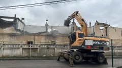 Алматыда мемлекет қорындағы жерге жартылай салынған нысан сүріліп жатыр