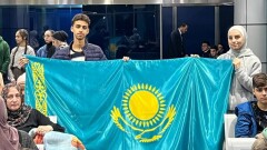 Газа секторынан қазақстандықтар мен олардың отбасы мүшелері Алматыға ұшып келді