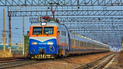 Сенатор: Теміржолшыларды 55 жастан зейнет демалысына шығару керек