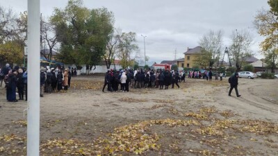 Семейдегі мектепте болған өртке байланысты 400-ге жуық оқушы эвакуацияланды