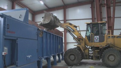 Өскеменде 1,8 миллиард теңгеге салынған зауыттың шатыры бір жылға жетпей жарамсыз болып қалды