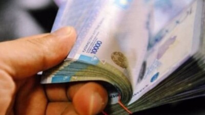 Алматыдағы мектептердің бірінде бас есепшісі өзінің есепшотына 46 миллион теңгеден астам қаражат аударған