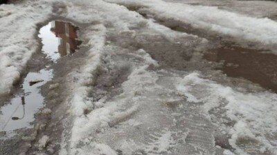 Су тасқынына байланысты республикалық маңызы бар 15 тас жолда көлік қозғалысы шектелді