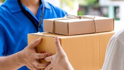 Алматыда зейнеткерден ақша алған “курьер” ұсталды