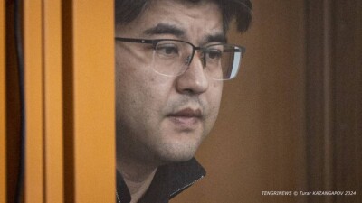 Бишімбаевтың ісі: сот залынан тікелей трансляция