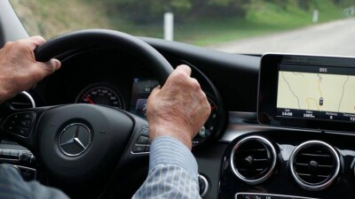 Қазақстанда автобус пен такси жүргізушілері медициналық куәландырудан онлайн түрде өте алады
