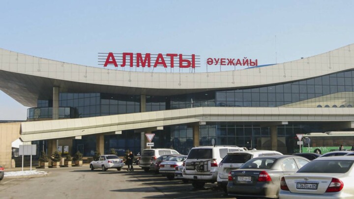 Алматы әуежайында екі шетелдік Францияның жалған төлқұжатын көрсеткен