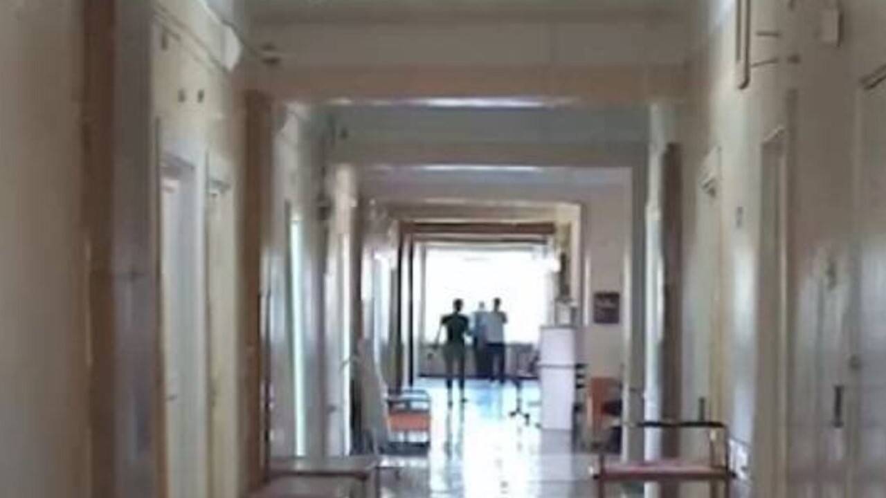 Ширек ғасыр бұрын салынған Атыраудағы жалғыз облыстық аурухана апатты жағдайда тұр