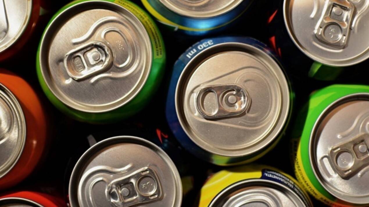 Қазақстанда 21 жасқа толмағандарға энергетикалық сусын сатуға тыйым салынбақ