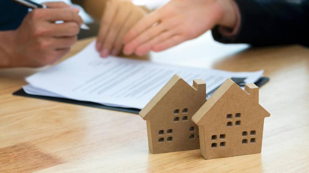 Мүліктен кепілді жылдам алып тастау: оңайлатылған процедура тек төрт банкте жұмыс істейді