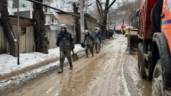 Тела четырёх погибших нашли на месте обвала грунта в Алматы