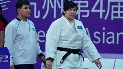 Казахстанские спортсмены завоевали медали на Азиатских параиграх