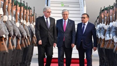 Касым-Жомарт Токаев прилетел в Германию