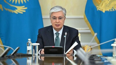 "Спрос будет жёсткий". Токаев вновь отчитал акимов и министров за беспрецедентные паводки