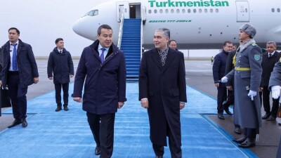 От Туркменистана на саммит Организации тюркских государств в Астану прилетел Гурбангулы Бердымухамедов