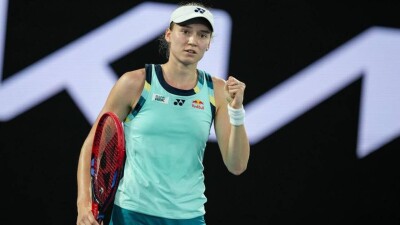 Елена Рыбакина выиграла турнир в Абу-Даби