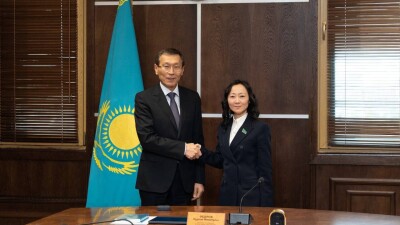 Центризбирком зарегистрировал Веру Ким депутатом мажилиса