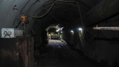 Из шахты "Казахстанская" из-за повышения температуры эвакуировали всех горняков
