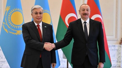 Касым-Жомарт Токаев и Ильхам Алиев провели переговоры в Баку