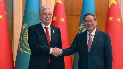 Токаев в Пекине встретился с премьером Государственного совета КНР. О чём они говорили