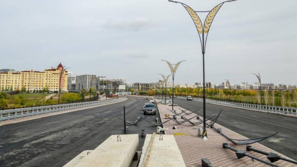 Мост по проспекту Тауелсиздик в Астане откроют в конце октября