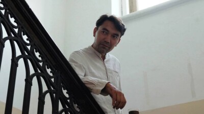 Режиссер Асхат Кучинчиреков:  "Бауырына салу" – жалғыздық туралы картина
