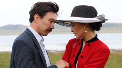 "Нурикамал" фильмі неге сынға ұшырады? Шығармашылық топ пен ән сөзінің авторы Ханбибі Есенқарақызымен сұхбат