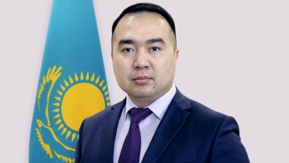 Мәдениет және ақпарат министрлігінің Жастар және отбасы істері комитетінің төрағасы Қайрат Қамбаров