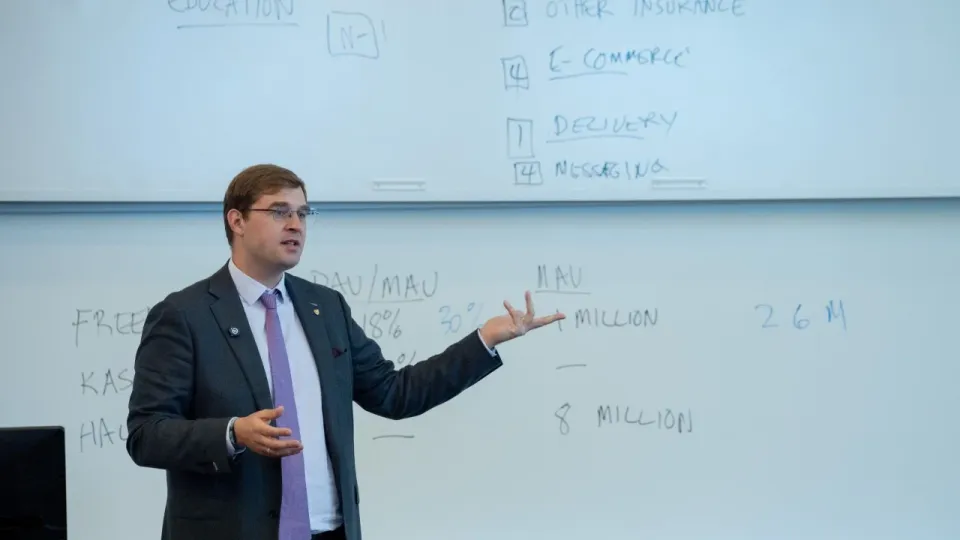 Тимур Турлов в Stanford Graduate School of Business / Фото Freedom Holding Corp.