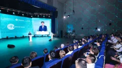 Партия AMANAT чествует медиков – героев мирного времени