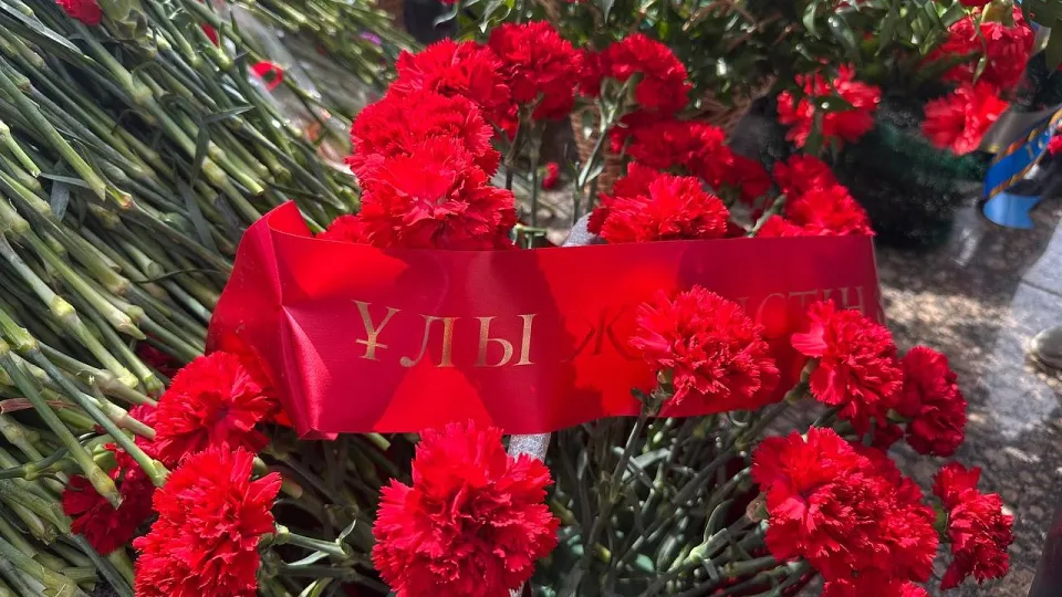 Как празднуют День Победы в Астане