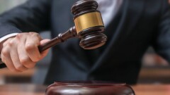 Избившему водителя скорой помощи казахстанцу вынесли приговор в Караганде