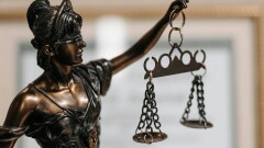 Главе департамента экологии ВКО вынесли приговор за взятку