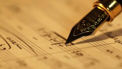 Продавал чужую музыку, выдавая за свою: лжекомпозитора задержали в Алматы