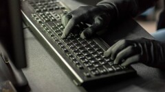 Мошенники обещают казахстанцам деньги от имени благотворительного фонда
