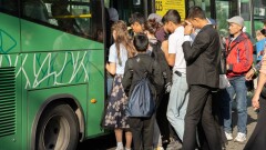 В Алматы обновили автобусы на двух маршрутах