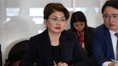 Балаева обсудила проекты по развитию казахского языка с замгендиректора ЮНЕСКО