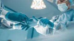 Импортные медицинские перчатки покупали под видом отечественных по завышенным ценам в Казахстане