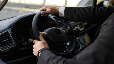 "К прогреву не имеет прямого отношения". В МВД пояснили правило пяти минут для авто