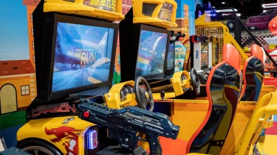Игровые автоматы загорелись в парке аттракционов Шымкента