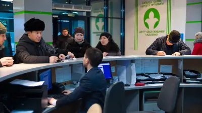 "Такой проблемы не было". Глава Минцифры отрицает случаи слива личных данных казахстанцев сотрудниками банков и ЦОНов