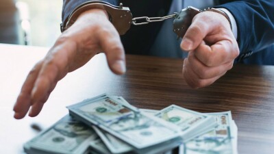 Как в Казахстане без всеобщего декларирования будут выявлять коррупционеров, ответил министр финансов