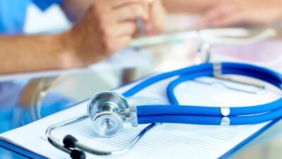 Около 8000 врачей-интернов уволили в Южной Корее за забастовку