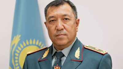 Заставлял подчинённых строить свой дом: бывшего вице-министра по ЧС осудили в Казахстане